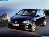 volkswagen_2004-golf_gti_5door_1600x1200_001.jpg