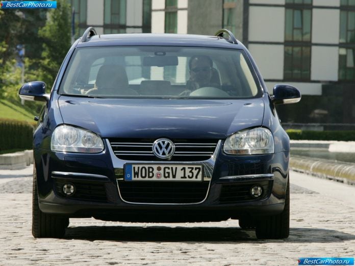2008 Volkswagen Golf Variant - фотография 45 из 77
