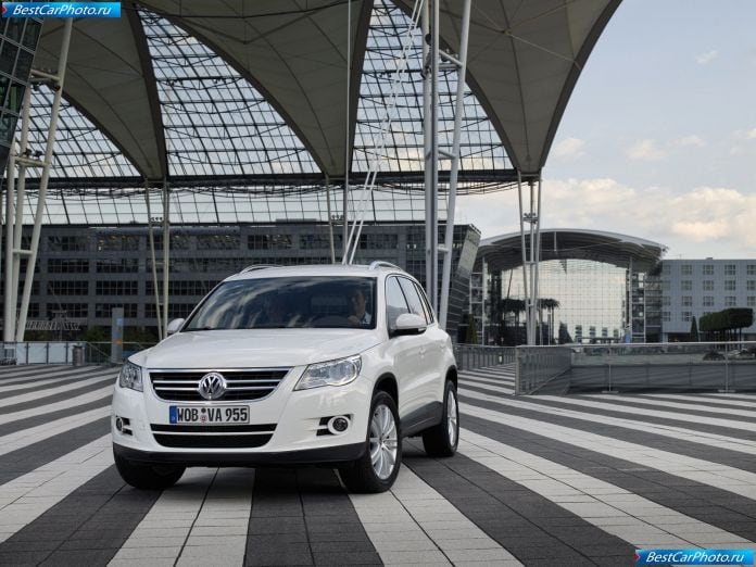 2008 Volkswagen Tiguan - фотография 33 из 161