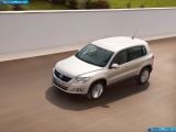 volkswagen_2008-tiguan_1600x1200_042.jpg