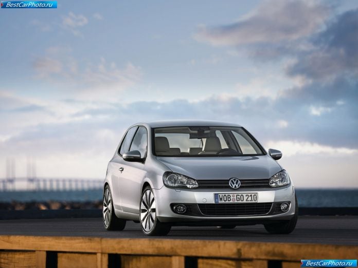 2009 Volkswagen Golf - фотография 8 из 88