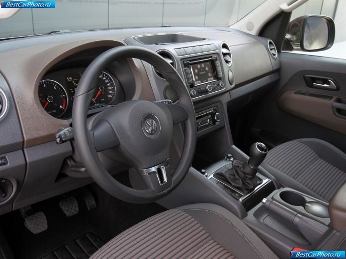 2011 Volkswagen Amarok - фотография 118 из 156