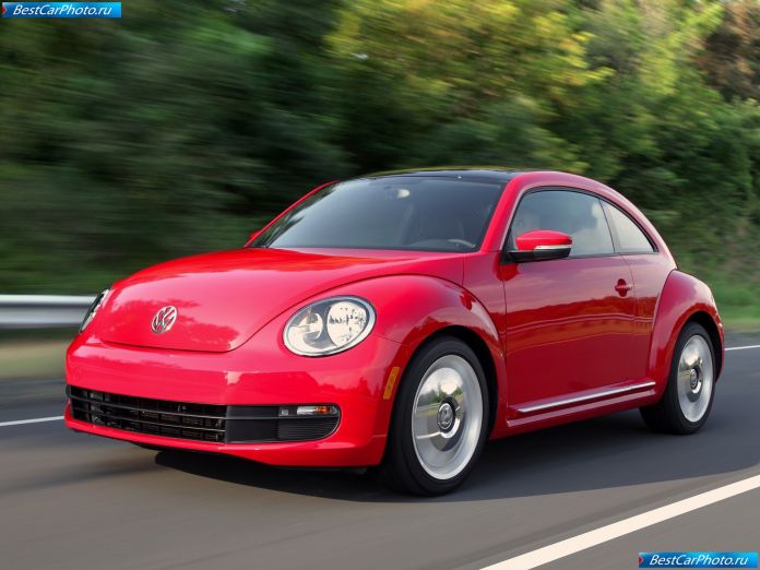 2012 Volkswagen Beetle - фотография 14 из 84