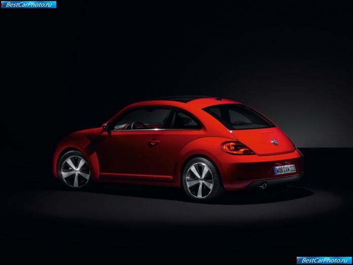 2012 Volkswagen Beetle - фотография 53 из 84