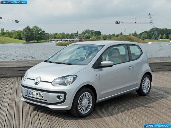 2013 Volkswagen Up - фотография 18 из 87