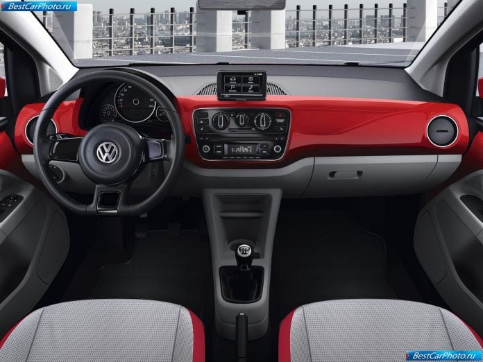 2013 Volkswagen Up - фотография 59 из 87