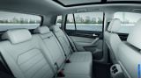 2013_golf_sportsvan_concept_008.jpg