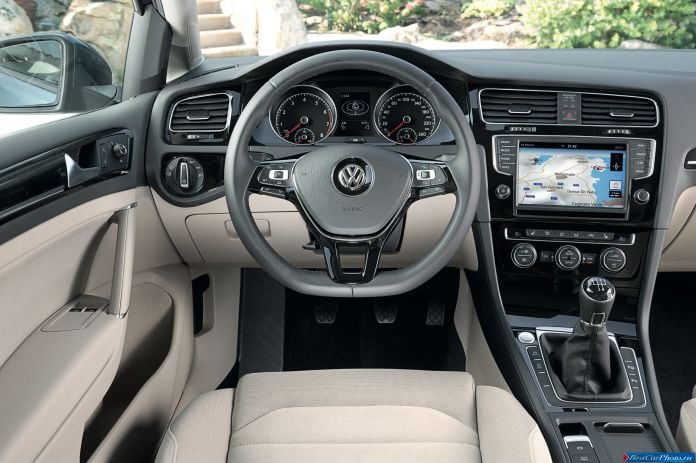 2013 Volkswagen Golf VII - фотография 73 из 99