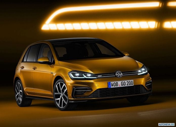 2017 Volkswagen Golf - фотография 28 из 84