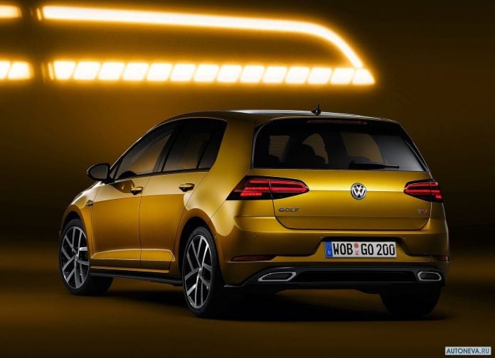 2017 Volkswagen Golf - фотография 44 из 84