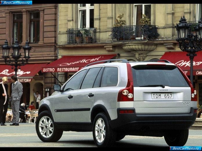 2002 Volvo Xc90 - фотография 38 из 92