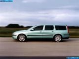 volvo_2003-v70_r_1600x1200_015.jpg