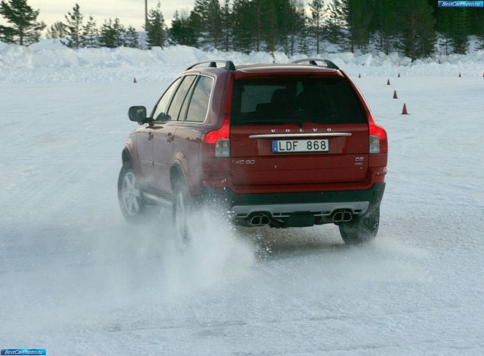 2011 Volvo XC90 - фотография 57 из 102