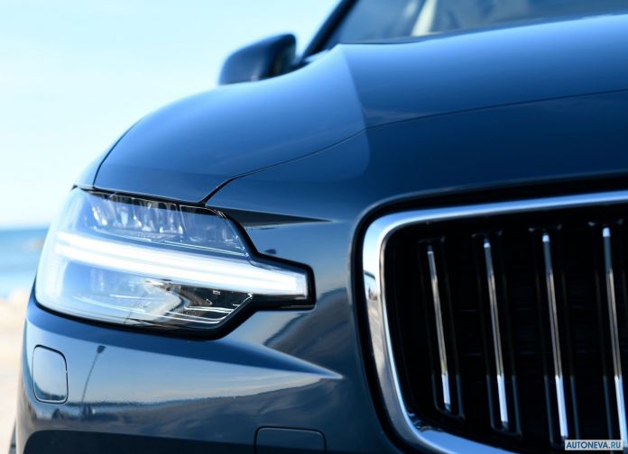 2019 Volvo V60 - фотография 179 из 215